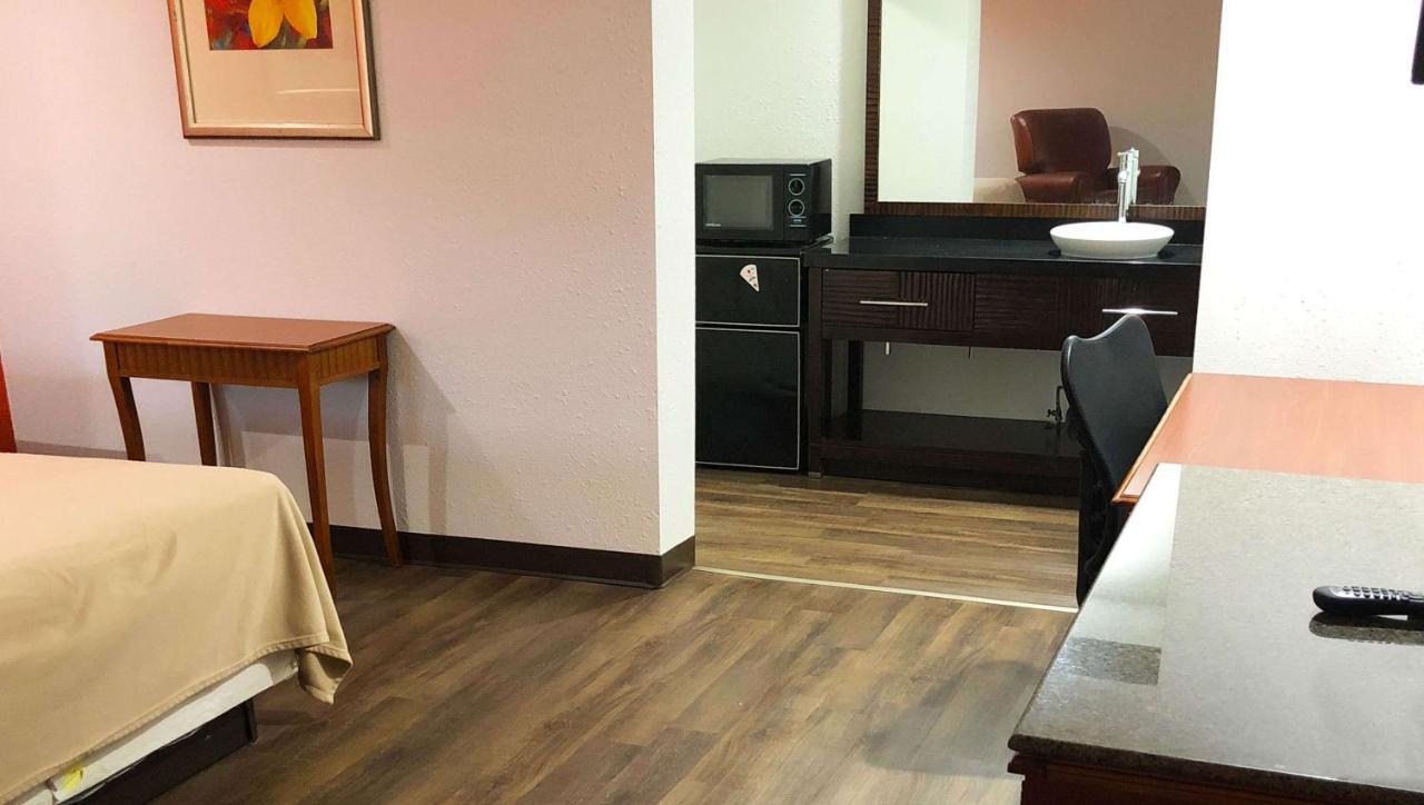 Lucky Vista Motel Campbellsville Bagian luar foto