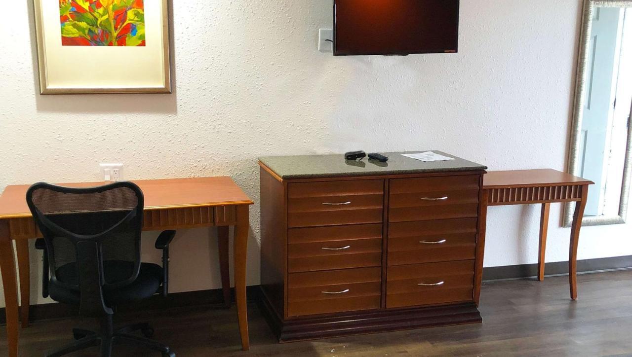 Lucky Vista Motel Campbellsville Bagian luar foto